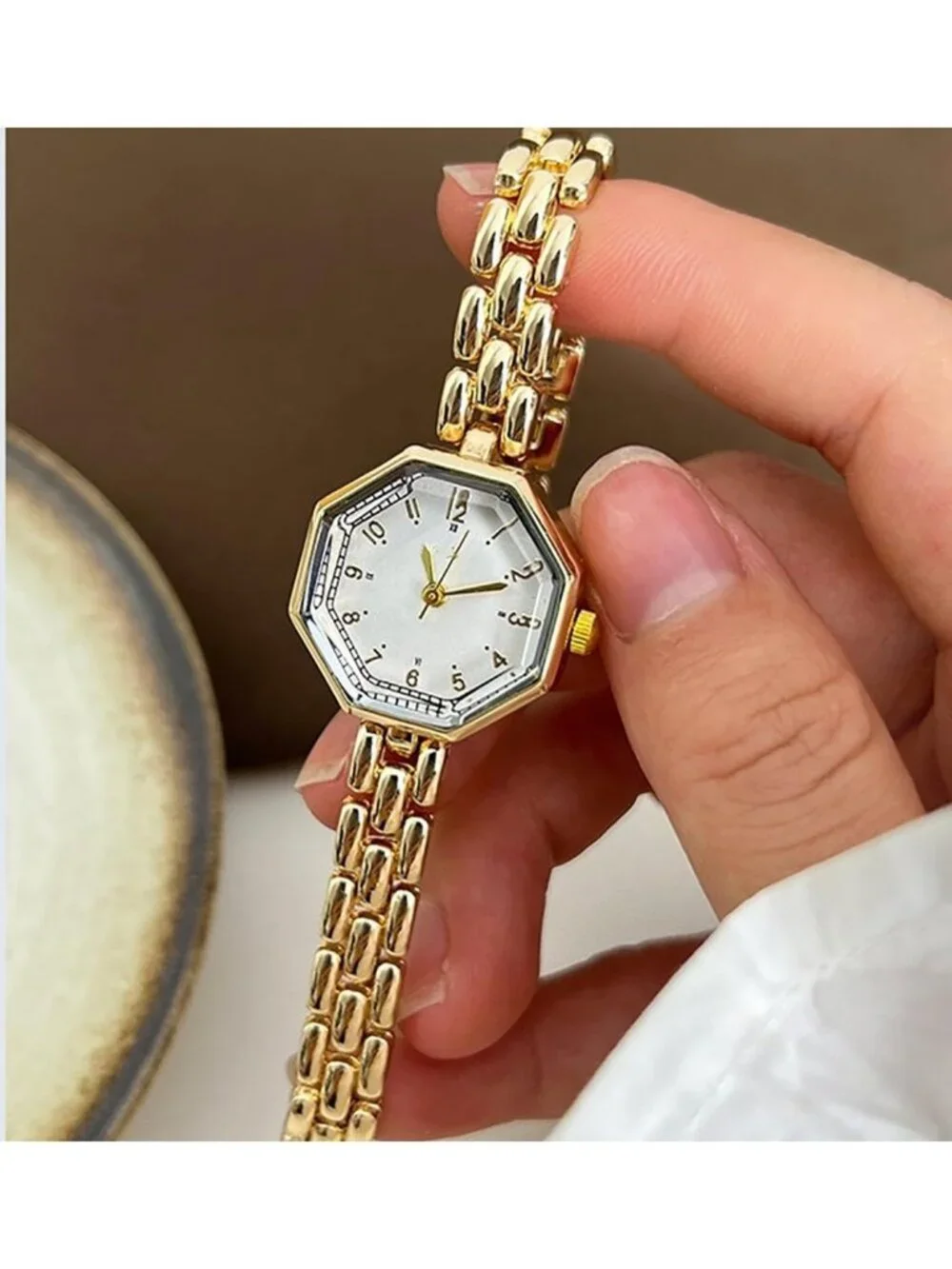 Women's Gold White Octagonal Stainless Steel Dress Quartz Vintage Wrist Watches